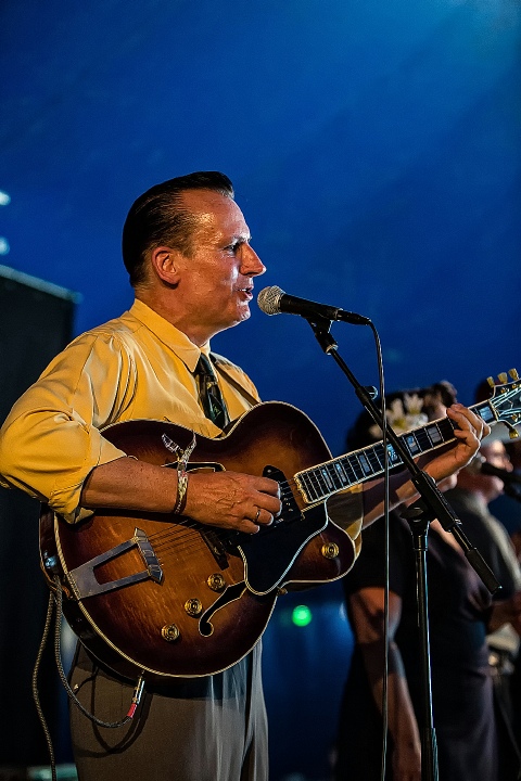 Annita and the Starbombers @ Sjock Rock 2015, picture 5, photographed by Edwin Houdevelt - FrontView Magazine