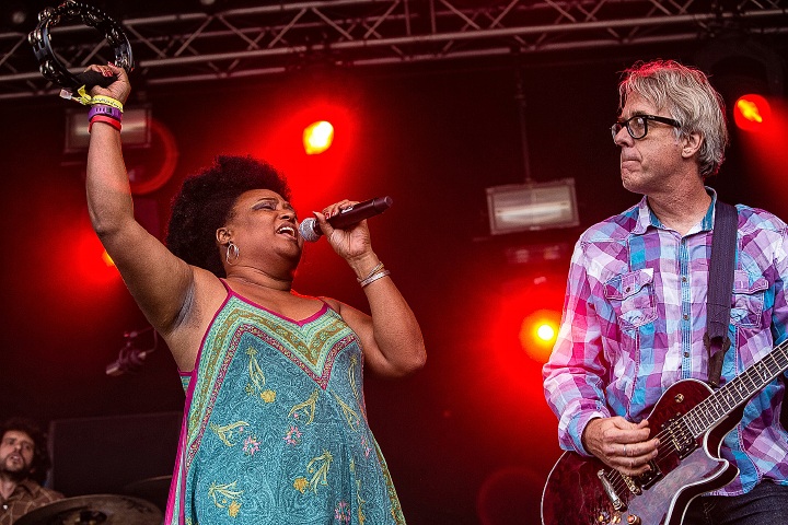 Lisa and The Lips @ Sjock Rock 2015, foto 10, foto's door Edwin Houdevelt - FrontView Magazine