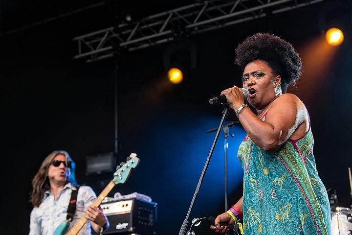 Lisa and The Lips @ Sjock Rock 2015, foto 31, foto's door Edwin Houdevelt - FrontView Magazine