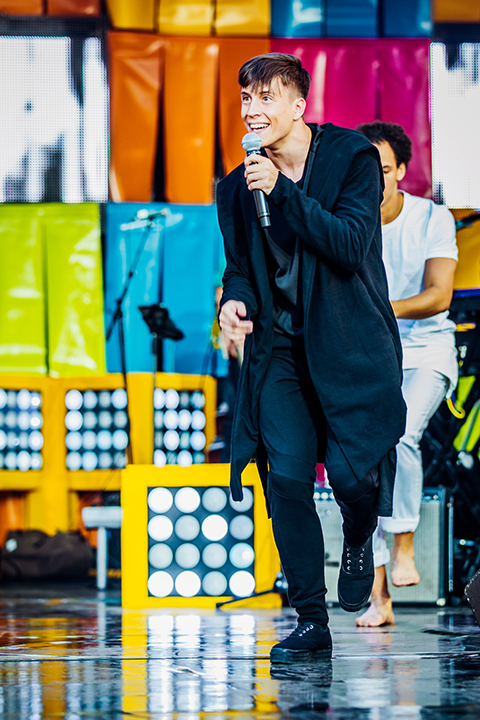 Pop Up Live @ Aalst, picture 2, photographed by Elke Briers - FrontView Magazine