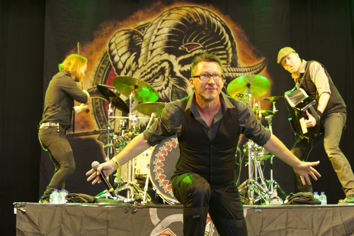 Rock Zottegem - Fiddler's Green @ Rock Zottegem, vrijdag 10 juli 2015, picture 13, photographed by Pascal Liagre - FrontView Magazine