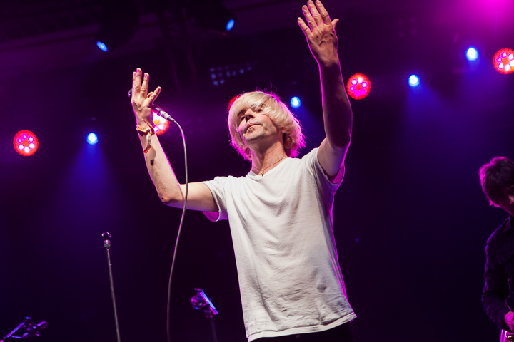 The Charlatans @ Les Ardentes 2015, foto 14, foto's door Dorien Goetschalckx - FrontView Magazine