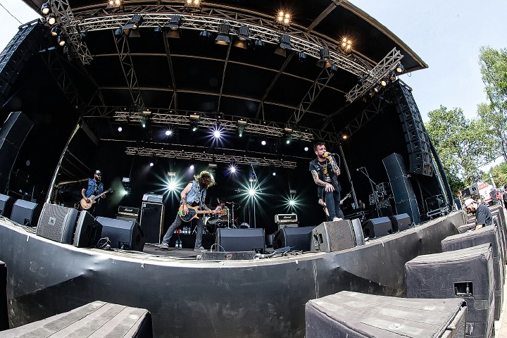 We're Wolves @ Sjock Rock 2015, picture 5, photographed by Edwin Houdevelt - FrontView Magazine