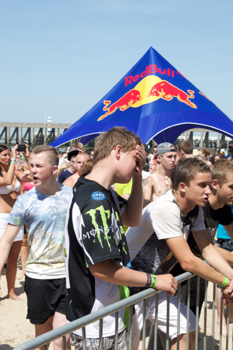 Beachland 2015 @ Bevrijdingsplein Blankenberge, picture 8, photographed by Bart Baevegems - FrontView Magazine
