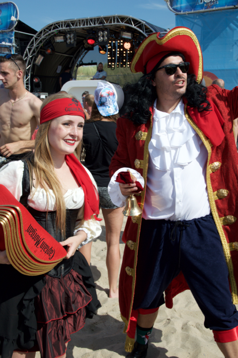 Beachland 2015 @ Bevrijdingsplein Blankenberge, picture 28, photographed by Bart Baevegems - FrontView Magazine