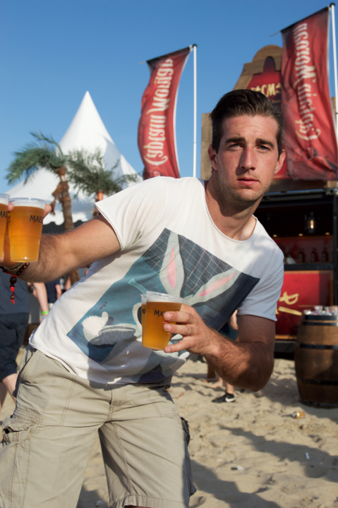 Beachland 2015 @ Bevrijdingsplein Blankenberge, picture 67, photographed by Bart Baevegems - FrontView Magazine