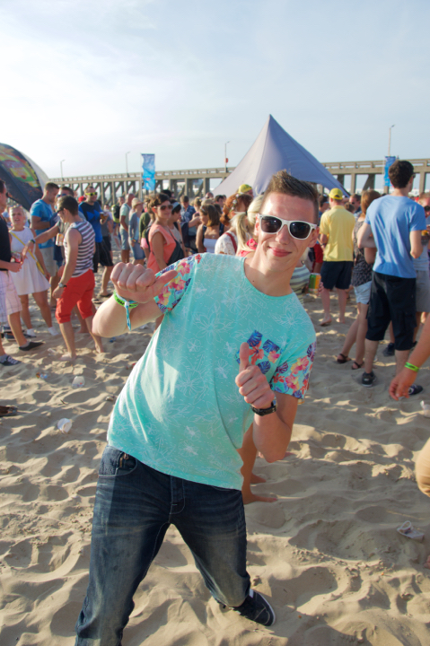Beachland 2015 @ Bevrijdingsplein Blankenberge, picture 82, photographed by Bart Baevegems - FrontView Magazine