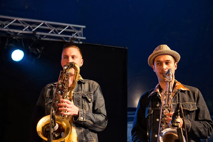 Jai Malano and the Rhythm Dudes @ Sjock Rock 2015, foto 6, foto's door Edwin Houdevelt - FrontView Magazine