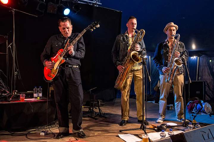 Jai Malano and the Rhythm Dudes @ Sjock Rock 2015, foto 10, foto's door Edwin Houdevelt - FrontView Magazine