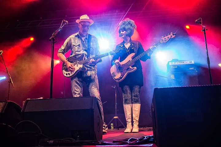 Southern Culture on the Skids @ Sjock Rock 2015, foto 19, foto's door Edwin Houdevelt - FrontView Magazine
