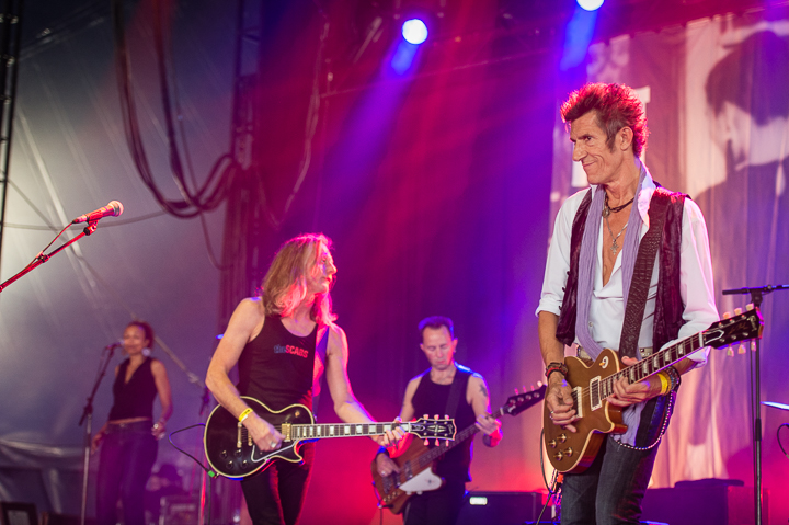 The Scabs @ Rock Zottegem, picture 8, photographed by Jan van Hecke - FrontView Magazine