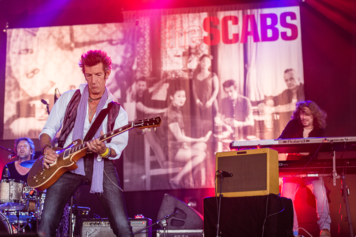 The Scabs @ Rock Zottegem, picture 11, photographed by Jan van Hecke - FrontView Magazine