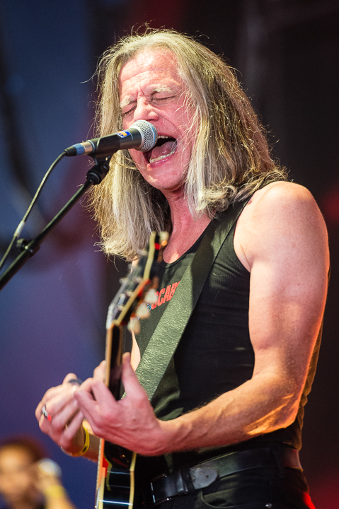 The Scabs @ Rock Zottegem, picture 13, photographed by Jan van Hecke - FrontView Magazine