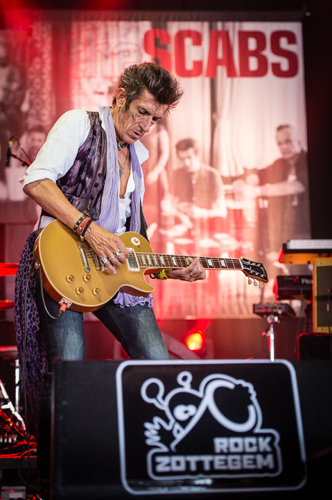 The Scabs @ Rock Zottegem, picture 14, photographed by Jan van Hecke - FrontView Magazine