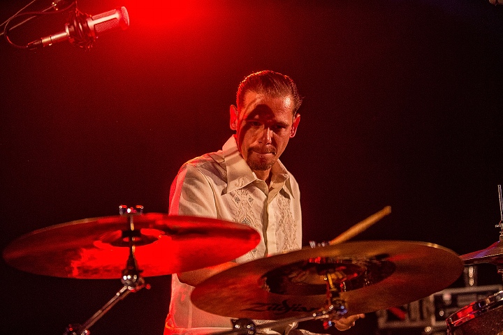 Walter Broes and the Mercenaries @ Sjock Rock 2015, picture 2, photographed by Edwin Houdevelt - FrontView Magazine