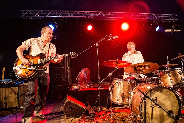 Walter Broes and the Mercenaries @ Sjock Rock 2015, picture 3, photographed by Edwin Houdevelt - FrontView Magazine