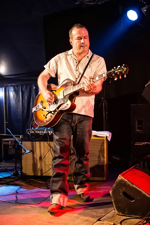 Walter Broes and the Mercenaries @ Sjock Rock 2015, picture 5, photographed by Edwin Houdevelt - FrontView Magazine