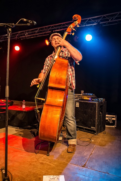 Walter Broes and the Mercenaries @ Sjock Rock 2015, picture 19, photographed by Edwin Houdevelt - FrontView Magazine