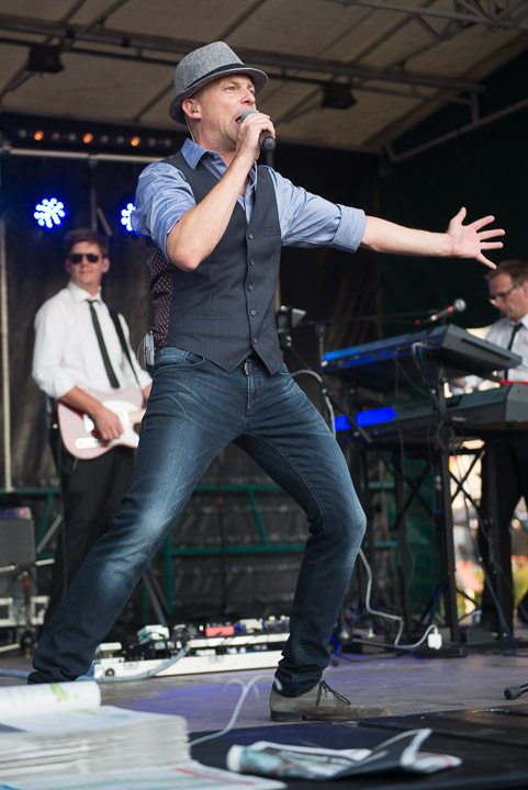Wim Leys - Vlaanderen Zingt @ Grote Markt Mechelen, foto 42, foto's door Dimitri Vanlommel - FrontView Magazine