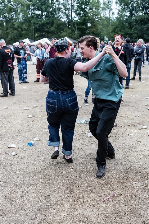 Sfeer en publiek @ Sjock Rock 2015, foto 14, foto's door Edwin Houdevelt - FrontView Magazine