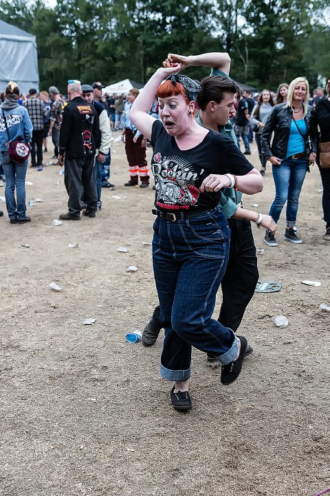 Sfeer en publiek @ Sjock Rock 2015, foto 21, foto's door Edwin Houdevelt - FrontView Magazine