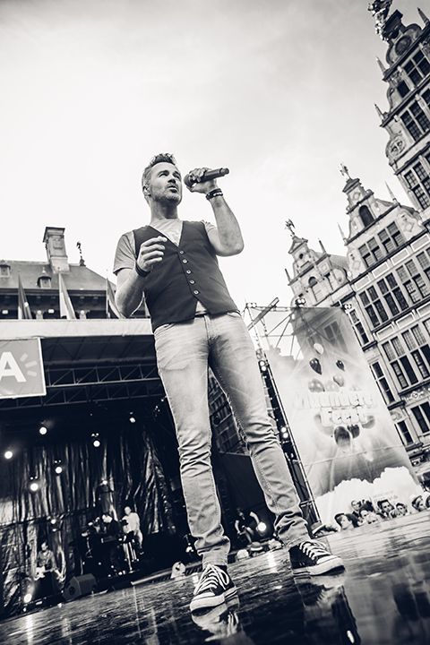 Vlaanderen Feest @ Grote Markt Antwerpen, foto 8, foto's door Elke Briers - FrontView Magazine
