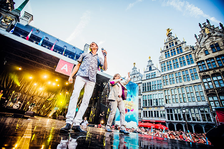 Vlaanderen Feest @ Grote Markt Antwerpen, foto 23, foto's door Elke Briers - FrontView Magazine