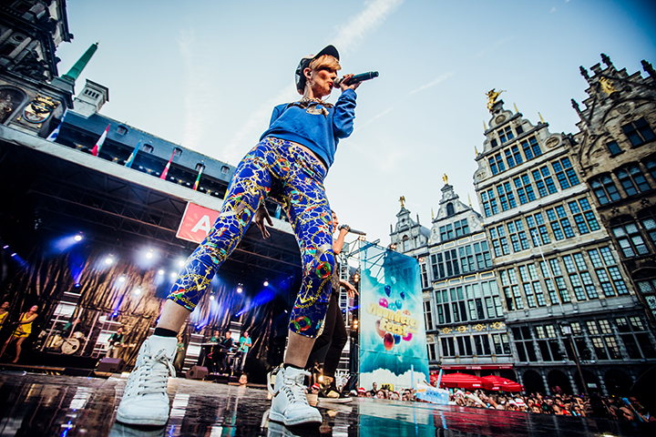 Vlaanderen Feest @ Grote Markt Antwerpen, foto 32, foto's door Elke Briers - FrontView Magazine