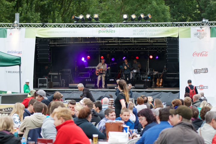 Palm Parkies @ Aalst, picture 1, photographed by Bart Baevegems - FrontView Magazine