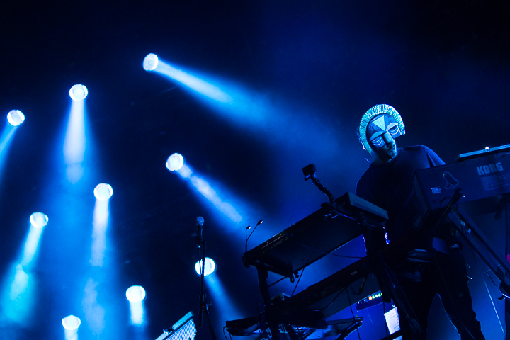 SBTRKT @ Dour 2015, picture 1, photographed by Dorien Goetschalckx - FrontView Magazine