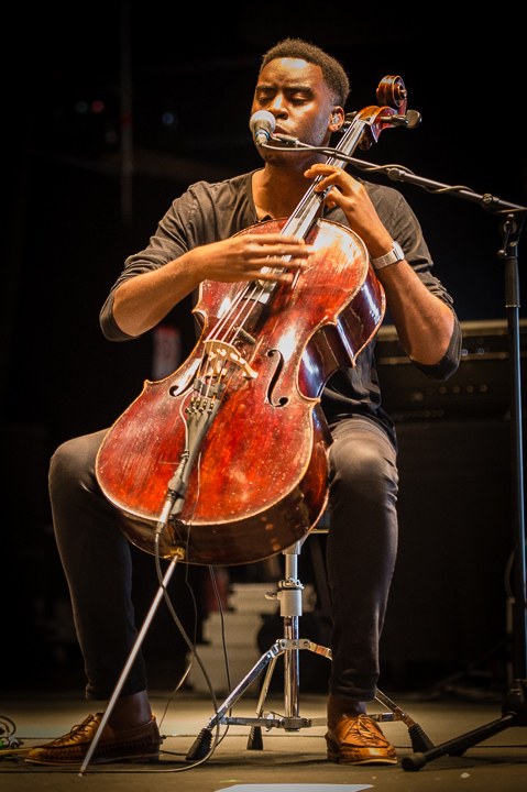 Laura Mvula @ Gent Jazz 2015, picture 8, photographed by Jan van Hecke - FrontView Magazine