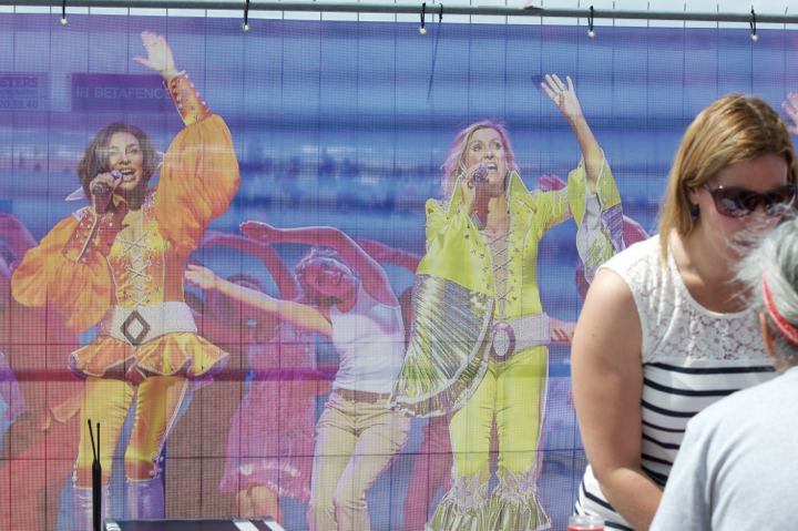 Mamma Mia: Flipper Run @ Strand Oostende, picture 2, photographed by Bart Baevegems - FrontView Magazine