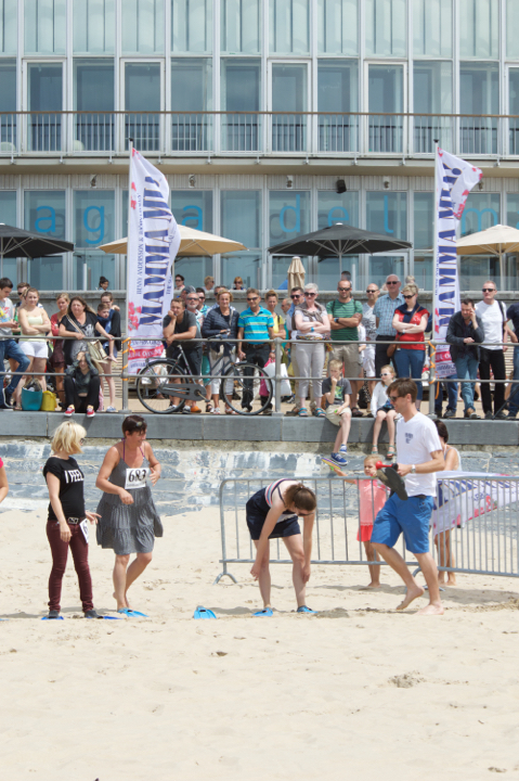 Mamma Mia: Flipper Run @ Strand Oostende, picture 12, photographed by Bart Baevegems - FrontView Magazine