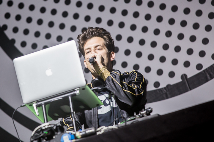 Mark Ronson @ Dour 2015, foto 1, foto's door Dorien Goetschalckx - FrontView Magazine