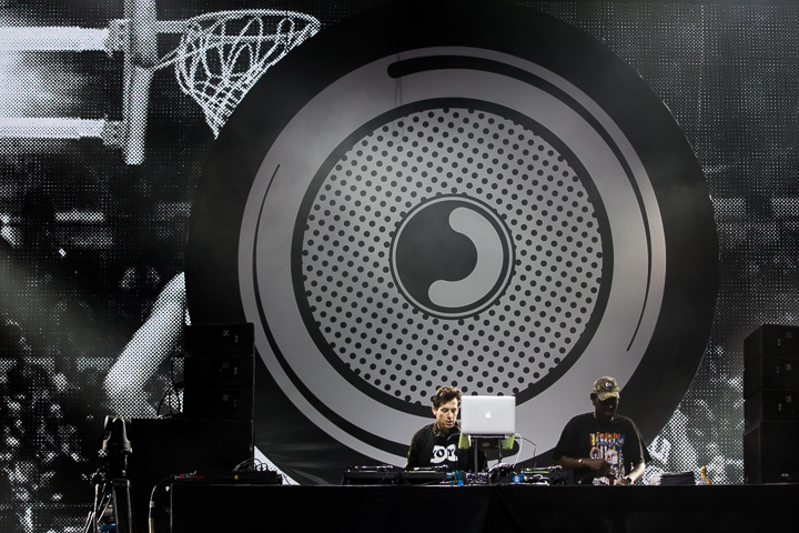 Mark Ronson @ Dour 2015, foto 5, foto's door Dorien Goetschalckx - FrontView Magazine