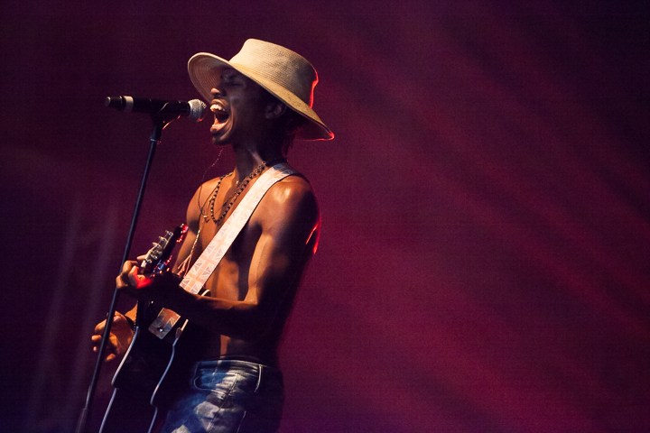 Raury @ Dour 2015, picture 3, photographed by Dorien Goetschalckx - FrontView Magazine
