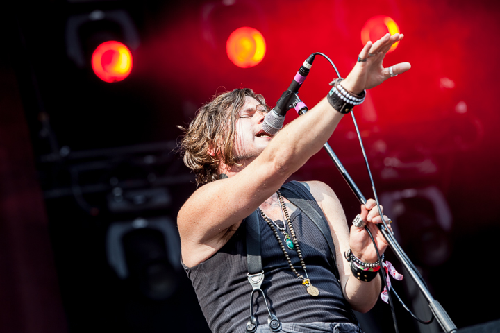 Rival Sons @ Dour 2015, picture 13, photographed by Dorien Goetschalckx - FrontView Magazine