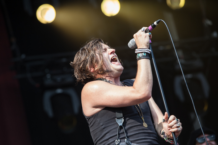 Rival Sons @ Dour 2015, picture 17, photographed by Dorien Goetschalckx - FrontView Magazine