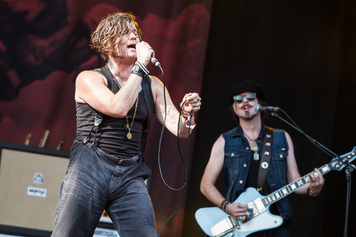 Rival Sons @ Dour 2015, picture 24, photographed by Dorien Goetschalckx - FrontView Magazine