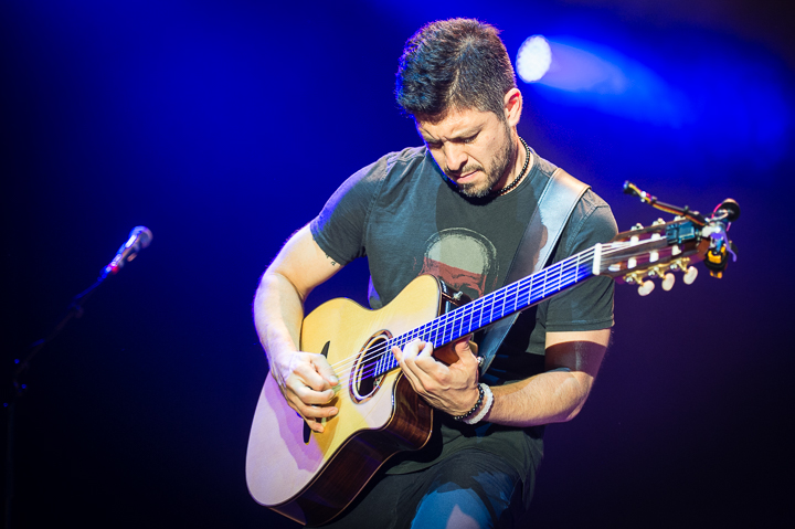 Rodrigo y Gabriela @ Gent Jazz 2015, picture 8, photographed by Jan van Hecke - FrontView Magazine