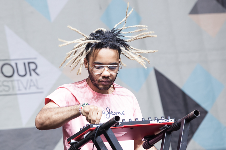 The Underachievers @ Dour 2015, picture 6, photographed by Dorien Goetschalckx - FrontView Magazine