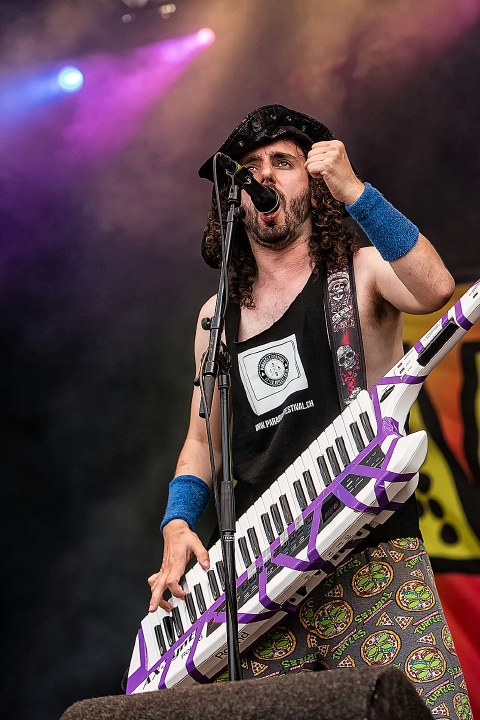 Alestorm @ DynamoMetal Fest 2015, foto 9, foto's door Edwin Houdevelt - FrontView Magazine