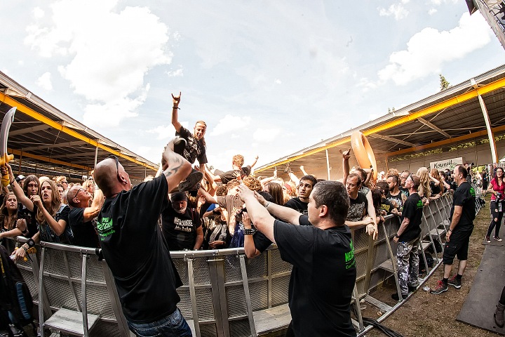 Alestorm @ DynamoMetal Fest 2015, foto 16, foto's door Edwin Houdevelt - FrontView Magazine