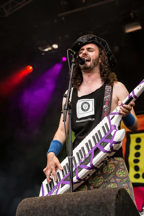 Alestorm @ DynamoMetal Fest 2015, foto 24, foto's door Edwin Houdevelt - FrontView Magazine