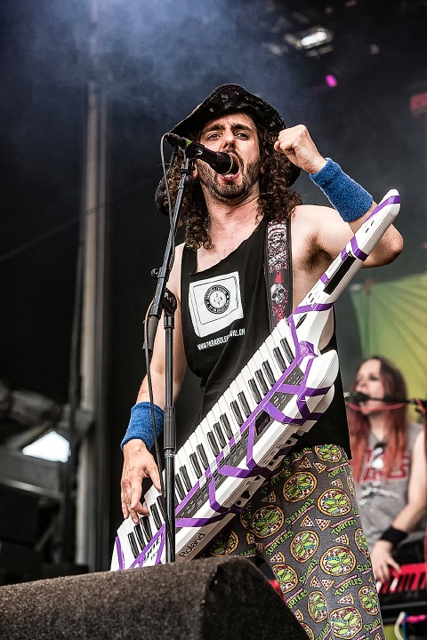 Alestorm @ DynamoMetal Fest 2015, foto 29, foto's door Edwin Houdevelt - FrontView Magazine