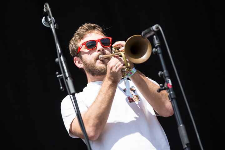 Resonators @ Dour 2015, foto 1, foto's door Dorien Goetschalckx - FrontView Magazine