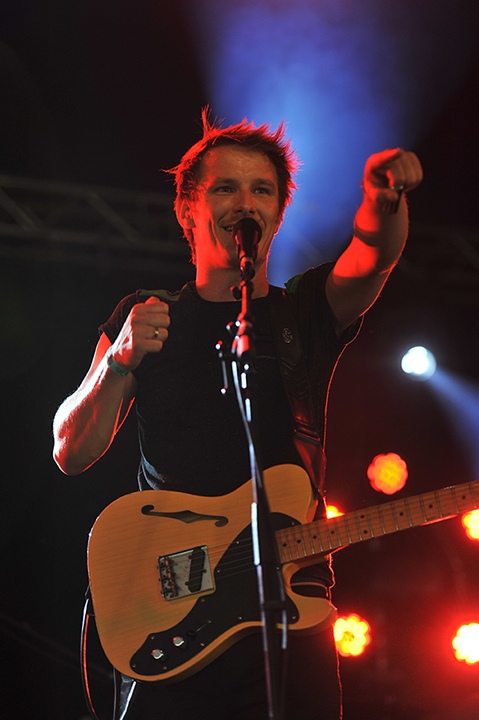 Zinger @ Rock Herk dag 1, picture 10, photographed by Bart Scholliers - FrontView Magazine