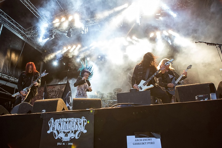 Arch Enemy @ DynamoMetal Fest 2015, foto 1, foto's door Edwin Houdevelt - FrontView Magazine