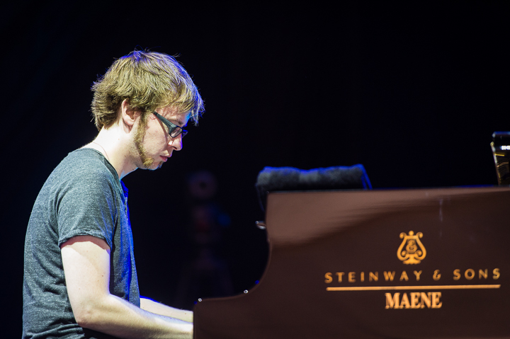 GoGo Penguin @ Gent Jazz 2015, picture 2, photographed by Jan van Hecke - FrontView Magazine