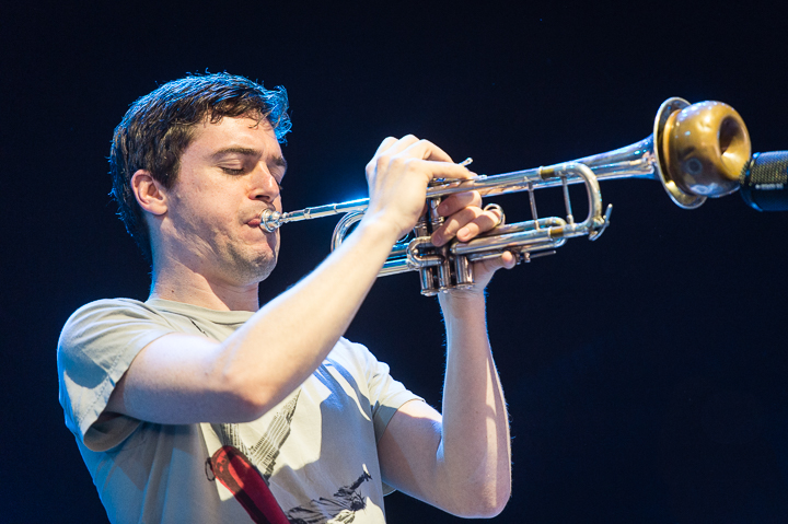 Snarky Puppy @ Gent Jazz 2015, picture 4, photographed by Jan van Hecke - FrontView Magazine